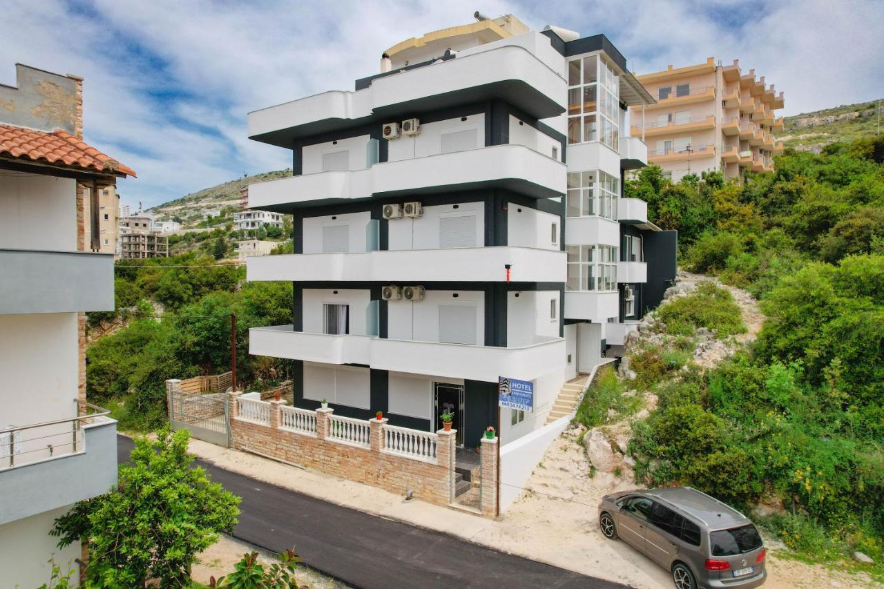 Apartments & Hotel Eleanna Sarandë Buitenkant foto