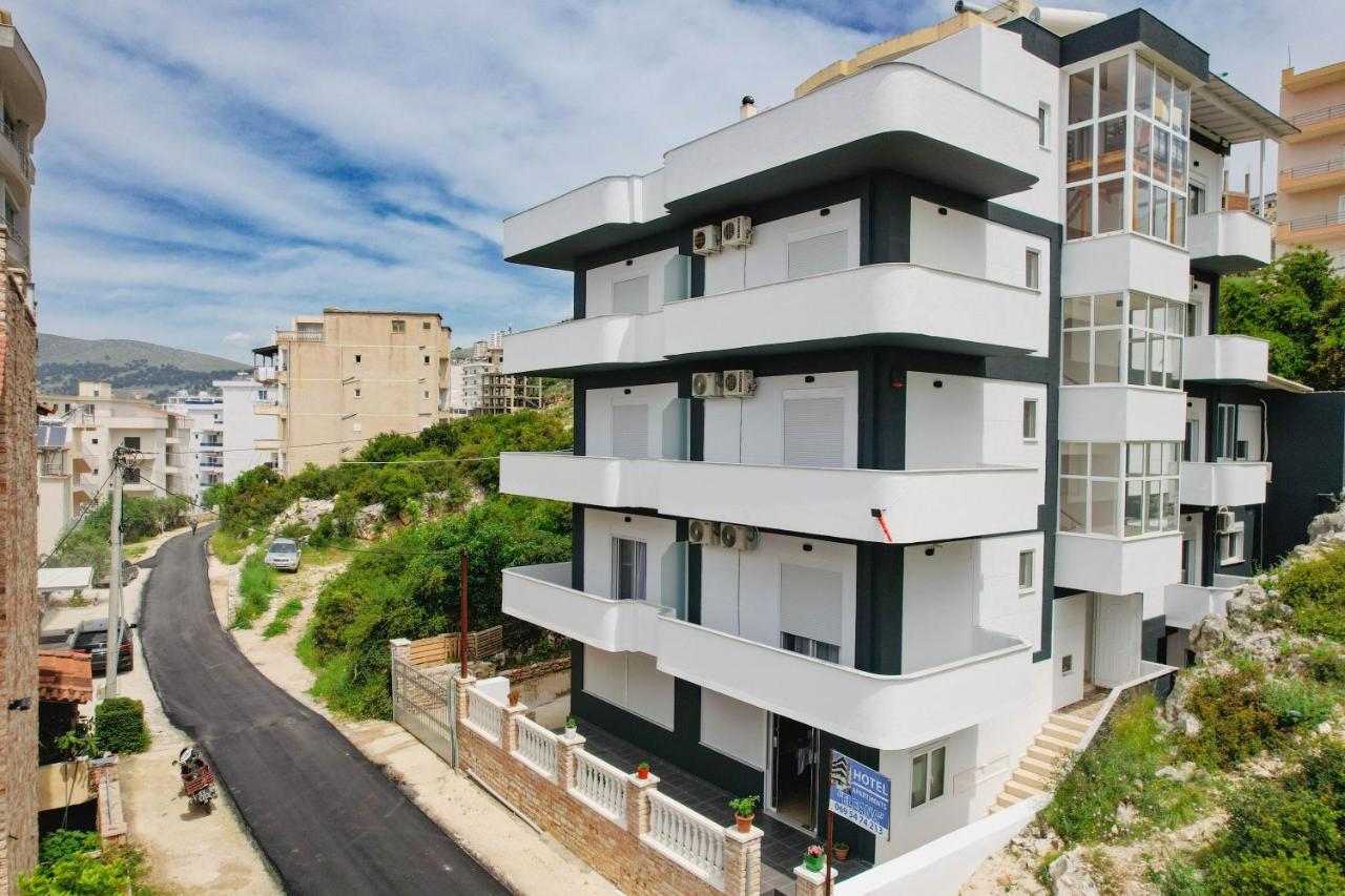 Apartments & Hotel Eleanna Sarandë Buitenkant foto